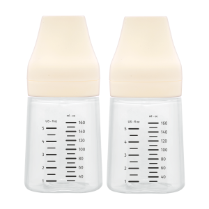 16. Mm011909 Milk Storage Bottles Set Scale